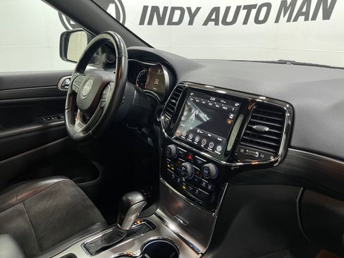 Used 2021 Jeep Grand Cherokee Laredo X image 19