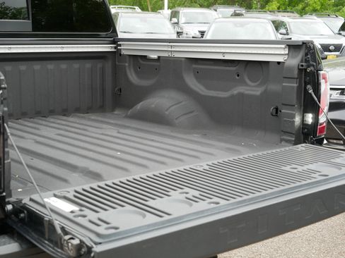 Certified 2024 Nissan Titan PRO-4X w/ Pro-4x Convenience Package AWD/4WD image 18
