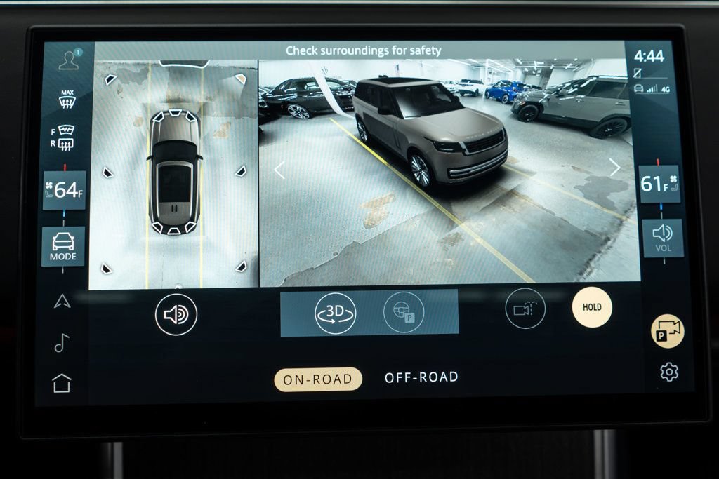 Used 2025 Land Rover Range Rover SE AWD/4WD image 26