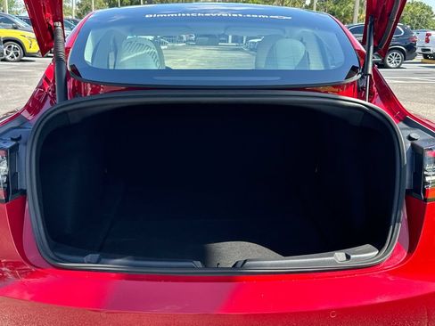 Used 2022 Tesla Model 3 Standard Range RWD image 25
