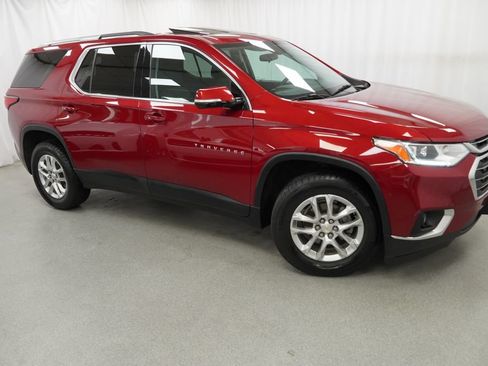 Used 2018 Chevrolet Traverse LT FWD image 5