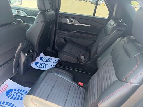 New 2026 Ford Explorer ST-Line w/ ST-Line Street Pack RWD image 11