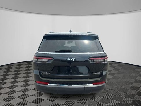 Used 2023 Jeep Grand Cherokee L Limited w/ Luxury Tech Group II AWD/4WD image 4