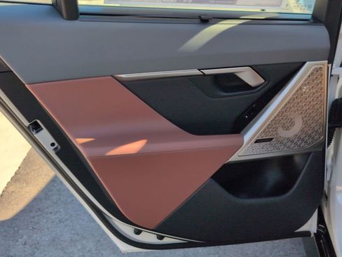 New 2026 BMW 530i image 25