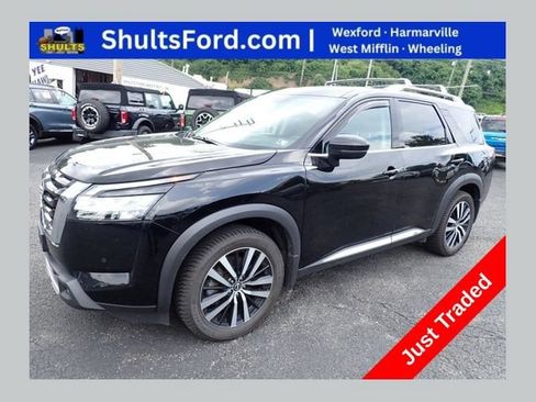 Used 2023 Nissan Pathfinder Platinum AWD/4WD image 1