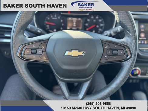 Used 2023 Chevrolet TrailBlazer LT image 12