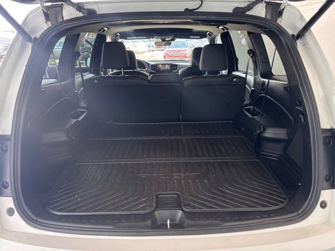Used 2022 Honda Pilot TrailSport image 11