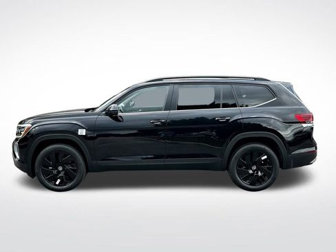 New 2026 Volkswagen Atlas SE FWD image 8