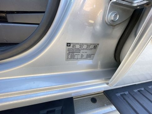 Used 2015 Chevrolet Silverado 1500 LT w/ All Star Edition AWD/4WD image 32