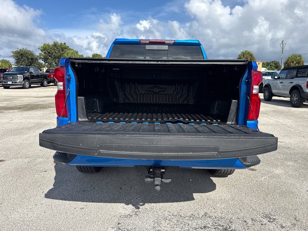Used 2025 Chevrolet Silverado 1500 RST w/ Convenience Package II RWD image 29