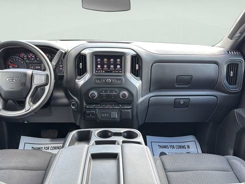 Used 2024 Chevrolet Silverado 1500 Custom Trail Boss w/ Dark Appearance Package AWD/4WD image 13