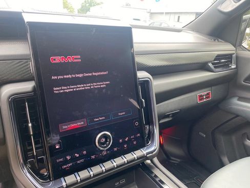 New 2026 GMC Yukon AT4 w/ AT4 Premium Package AWD/4WD image 32