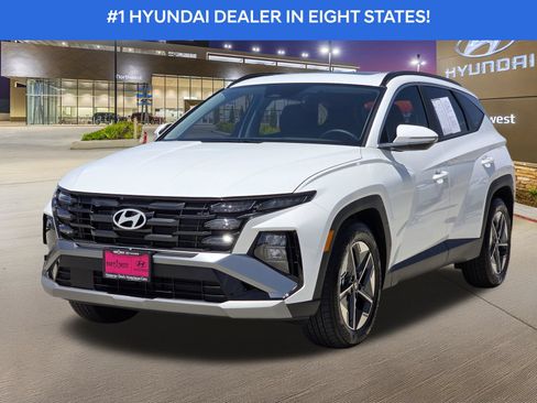 Certified 2026 Hyundai Tucson SEL FWD image 2