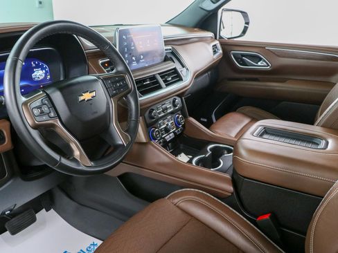 Used 2023 Chevrolet Tahoe High Country AWD/4WD image 29