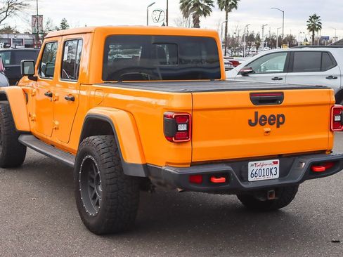 Used 2021 Jeep Gladiator Mojave image 2