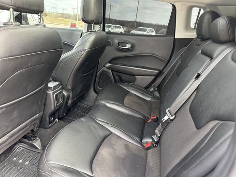 Used 2021 Jeep Compass Latitude w/ Sun and Sound Group image 23