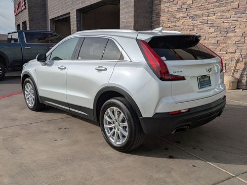 Used 2023 Cadillac XT4 Luxury w/ Driver Awareness Package image 3