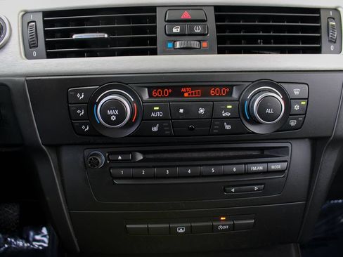 Used 2012 BMW M3 Coupe RWD image 28