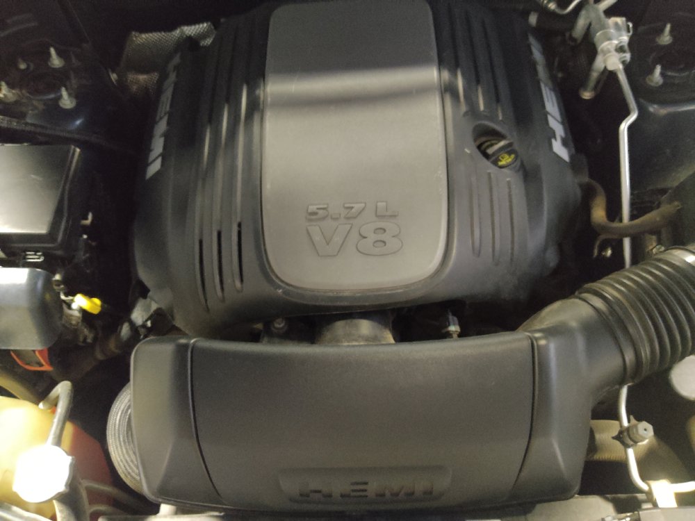 Used 2021 Dodge Durango R/T w/ Blacktop Package AWD/4WD image 30