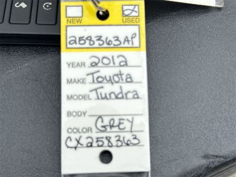 Used 2012 Toyota Tundra Limited w/ Memory Pkg image 26