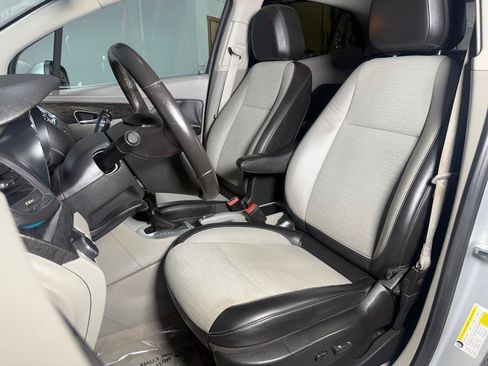 Used 2016 Buick Encore FWD image 28