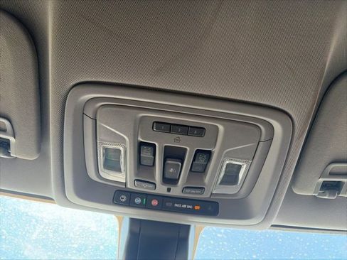 Used 2019 Chevrolet Silverado 1500 LTZ w/ LTZ Premium Package image 24