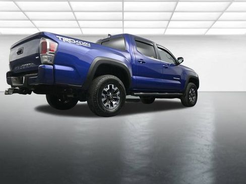 Used 2022 Toyota Tacoma TRD Off-Road w/ TRD Premium Off Road Package image 25