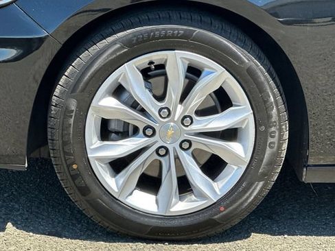 Used 2023 Chevrolet Malibu LT FWD image 30