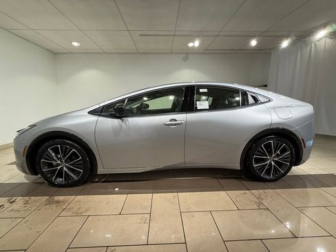 New 2026 Toyota Prius XLE image 2