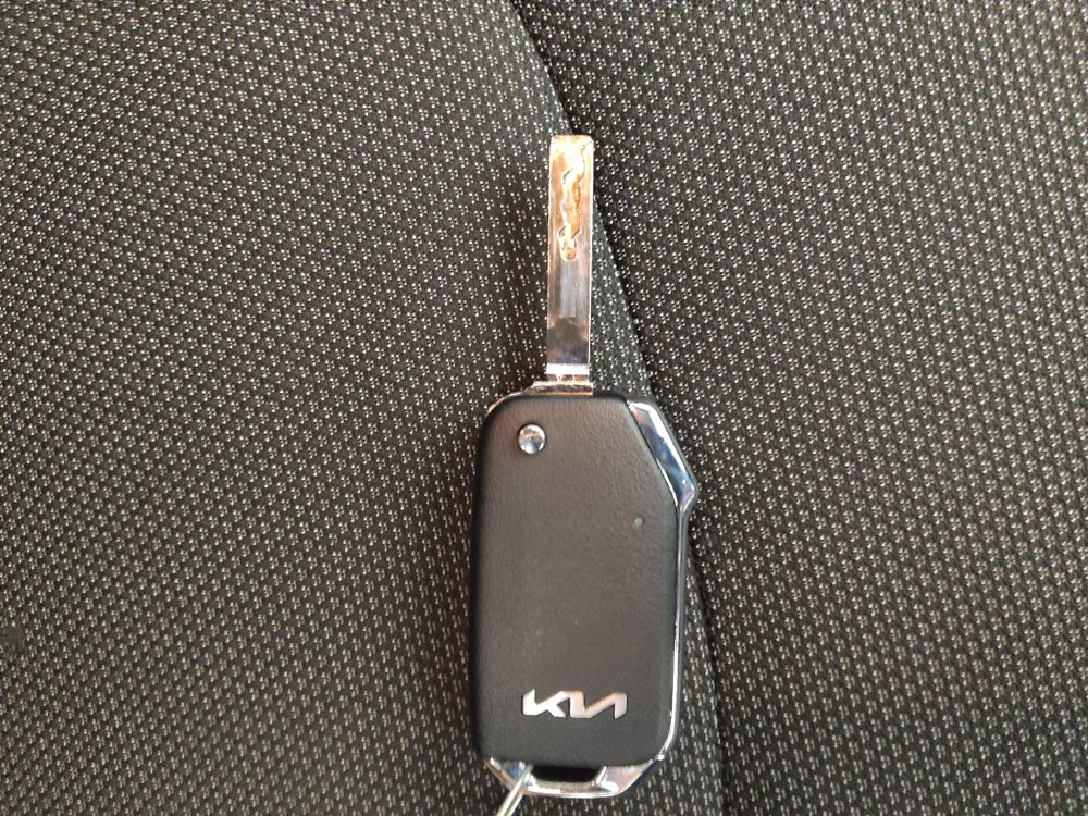 Used 2023 Kia Forte LXS w/ LXS Technology Package FWD image 32