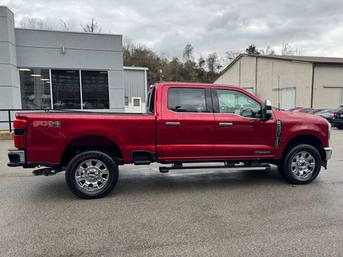 New 2026 Ford F250 Lariat w/ Lariat Premium Package image 10