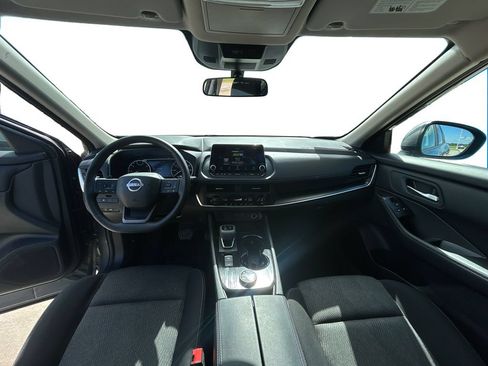 Used 2026 Nissan Rogue SV AWD/4WD image 12