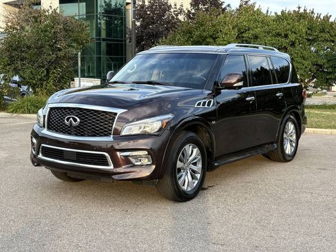 Used 2016 INFINITI QX80 4WD image 2