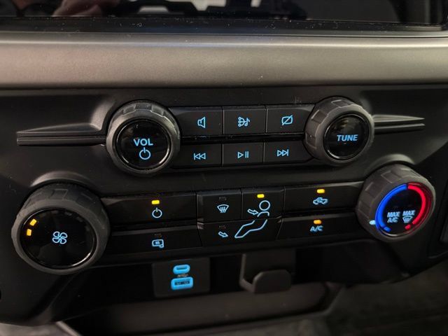 Used 2024 Ford F150 XL AWD/4WD image 28