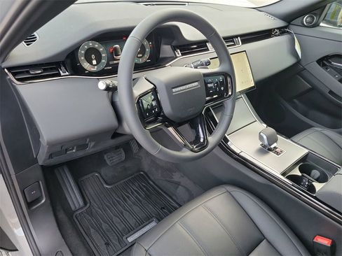 New 2026 Land Rover Range Rover Evoque S image 25