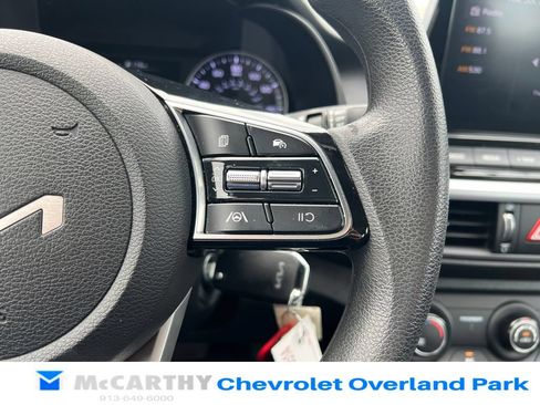 Used 2022 Kia Forte LXS FWD image 13