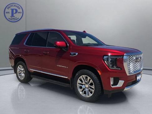 Used 2022 GMC Yukon Denali AWD/4WD image 1