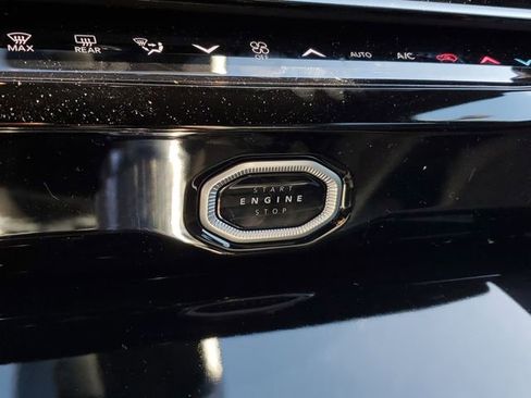 New 2026 Jeep Grand Cherokee Limited w/ Limited Altitude Package RWD image 30