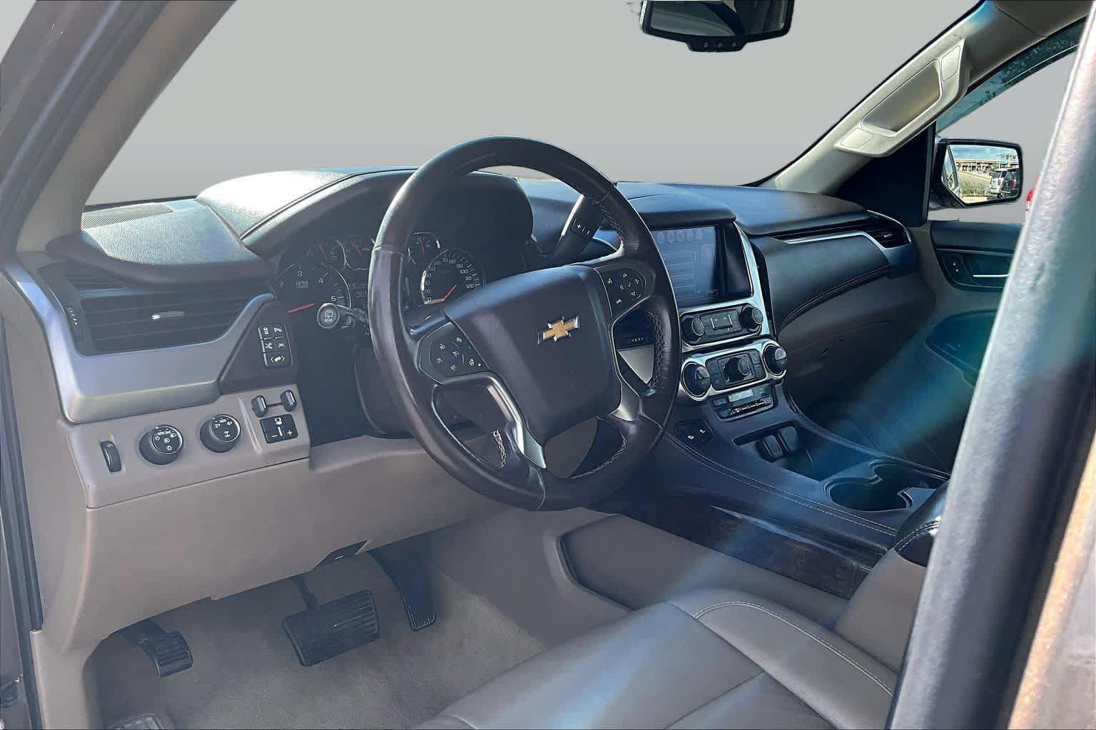 Used 2016 Chevrolet Tahoe LT AWD/4WD image 18