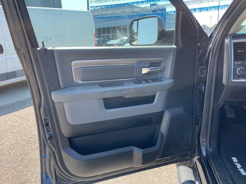 Used 2016 RAM 1500 Big Horn AWD/4WD image 11