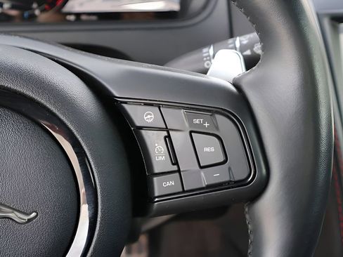 Used 2023 Jaguar F-TYPE R-Dynamic AWD/4WD image 30