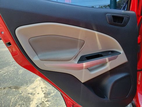 Used 2018 Ford EcoSport S FWD image 7
