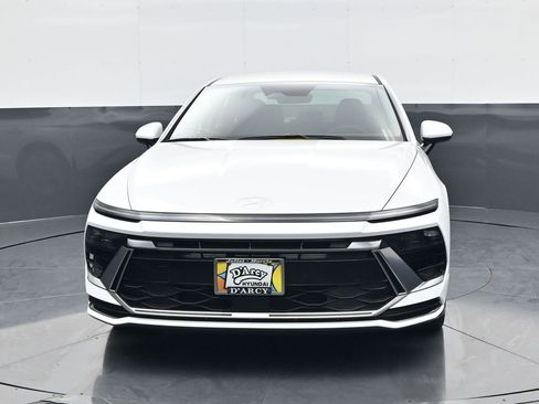 Certified 2026 Hyundai Sonata SEL FWD image 2