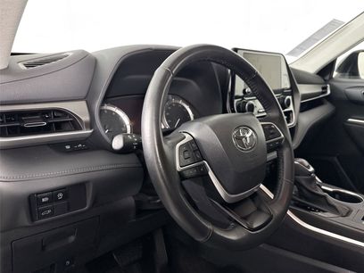 Certified 2024 Toyota Highlander LE