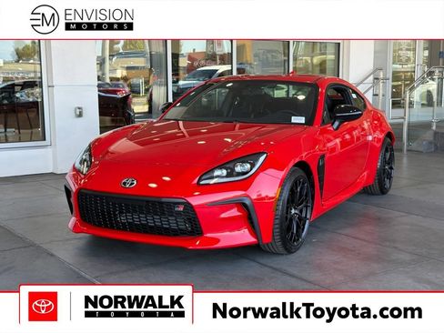 New 2026 Toyota GR86 Premium RWD image 1