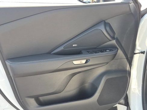 New 2026 Lexus TX 500h AWD image 13