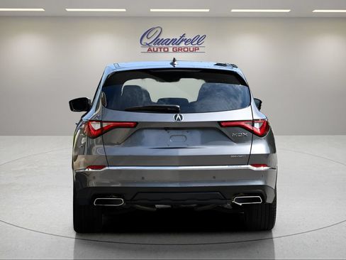 Used 2024 Acura MDX SH-AWD w/ Technology Package image 5