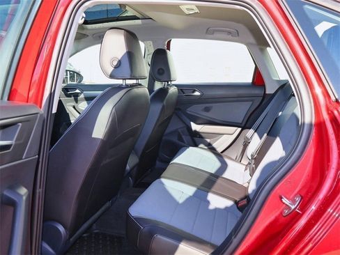 New 2026 Volkswagen Jetta SE FWD image 15