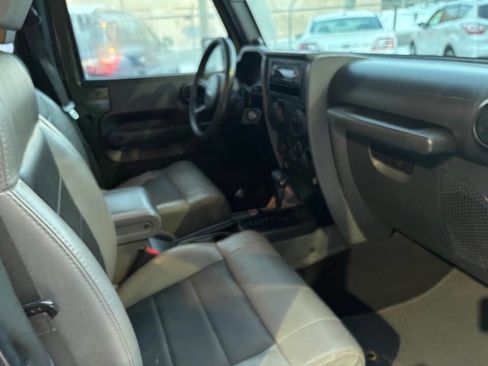 Used 2008 Jeep Wrangler X image 9