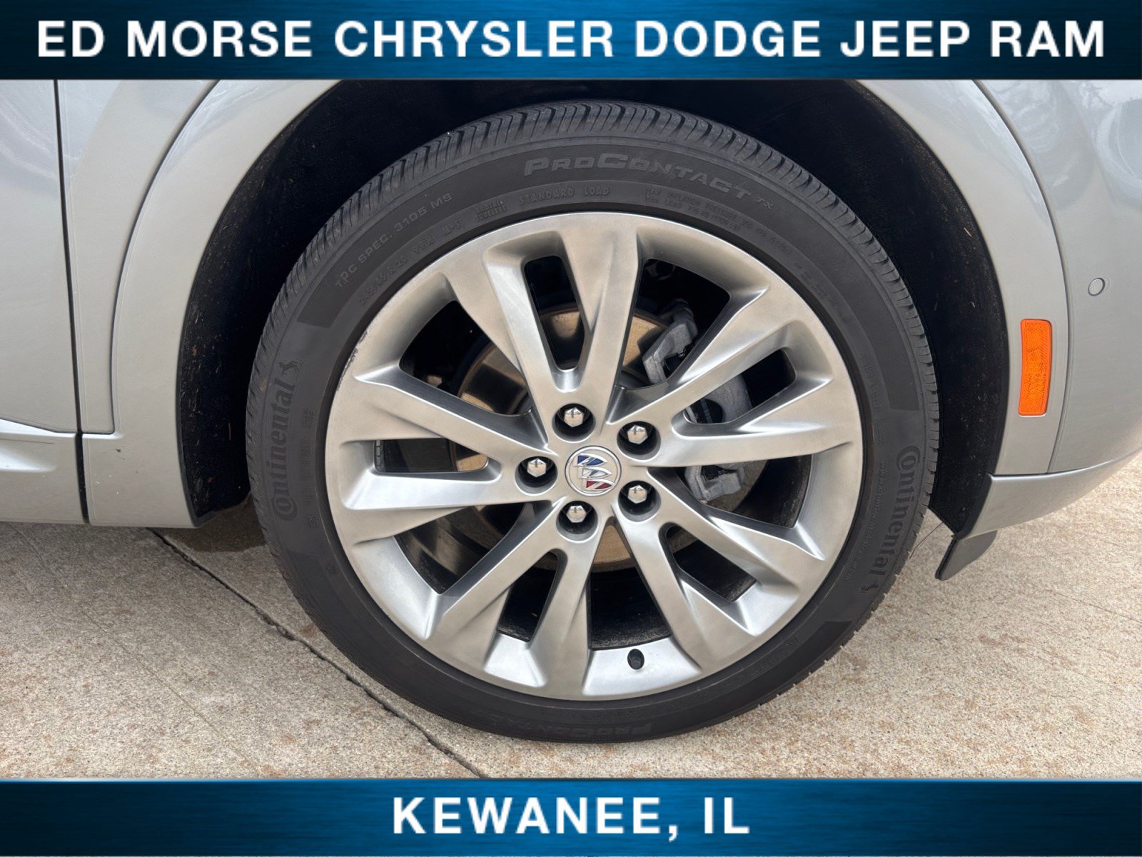 Used 2023 Buick Envision Avenir AWD/4WD image 16